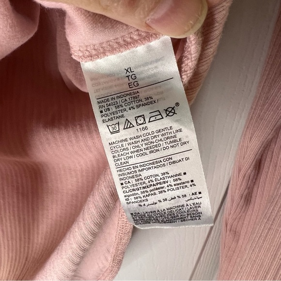 Old Navy Ribbed Pink Square Neck Bodysuit - Picture 4 of 5